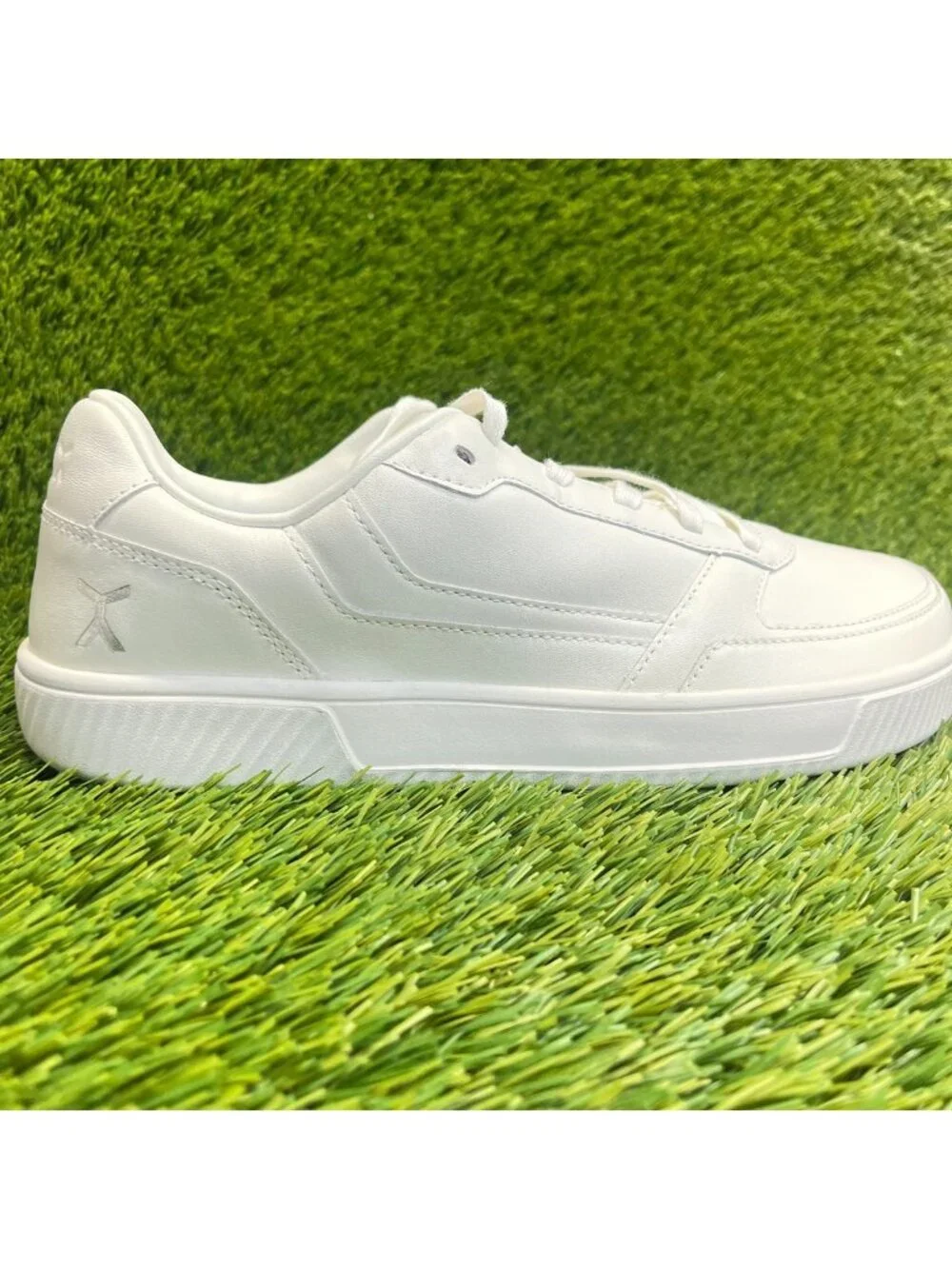 Flux Footwear Adapt Leather Trainer White Mens Size 10 Athletic Shoes Sneakers